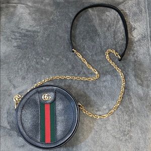 GUCCI GG Supreme Mini Ophidia Round Shoulder Bag